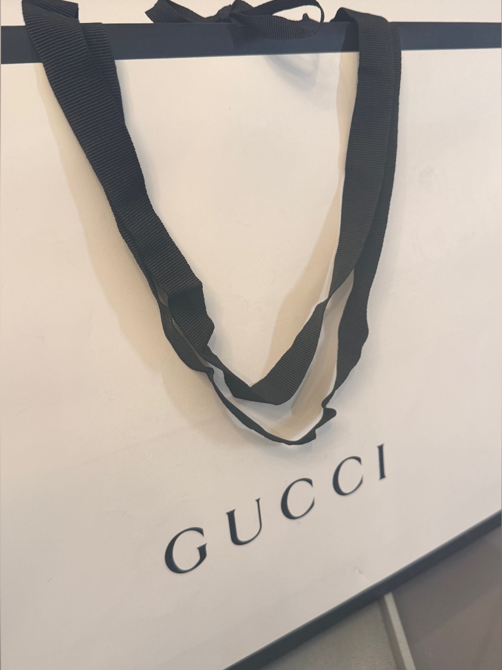 Authentic Gucci Luxury Shopping Gift Bag Large Black White Designer Packaging